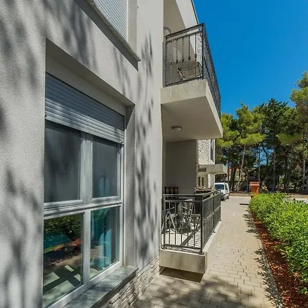 With A Parking Space - 18537 Apartment